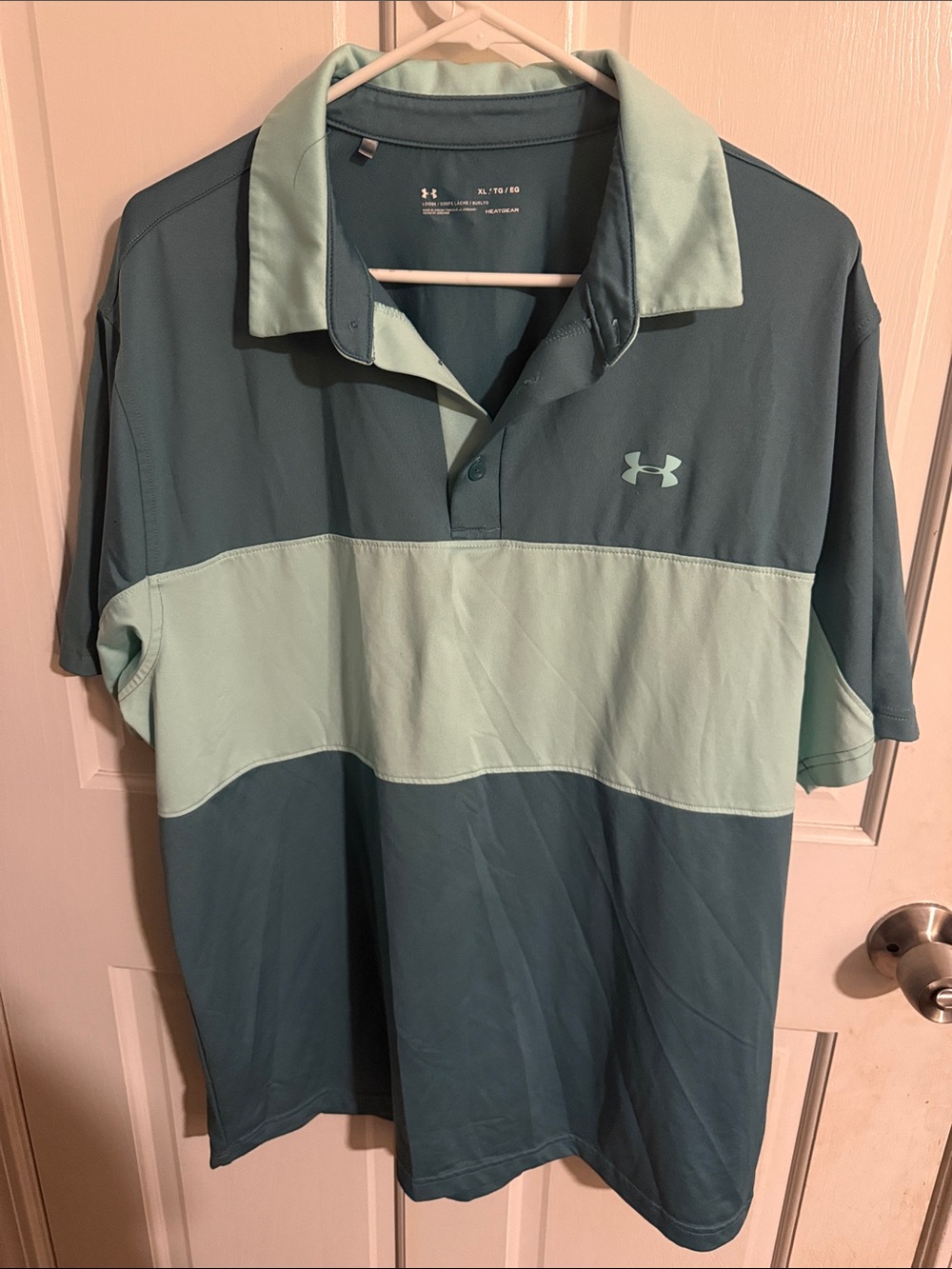 Under Armour Men’s Two-Tone Seafoam and Teal Polo